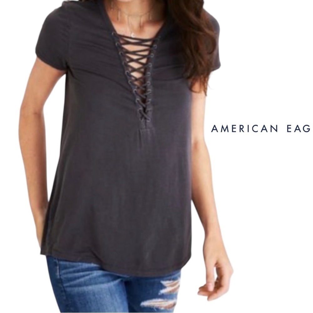#A9- small- AE - AMERICAN EAGLE - Lace up Soft T Shirt